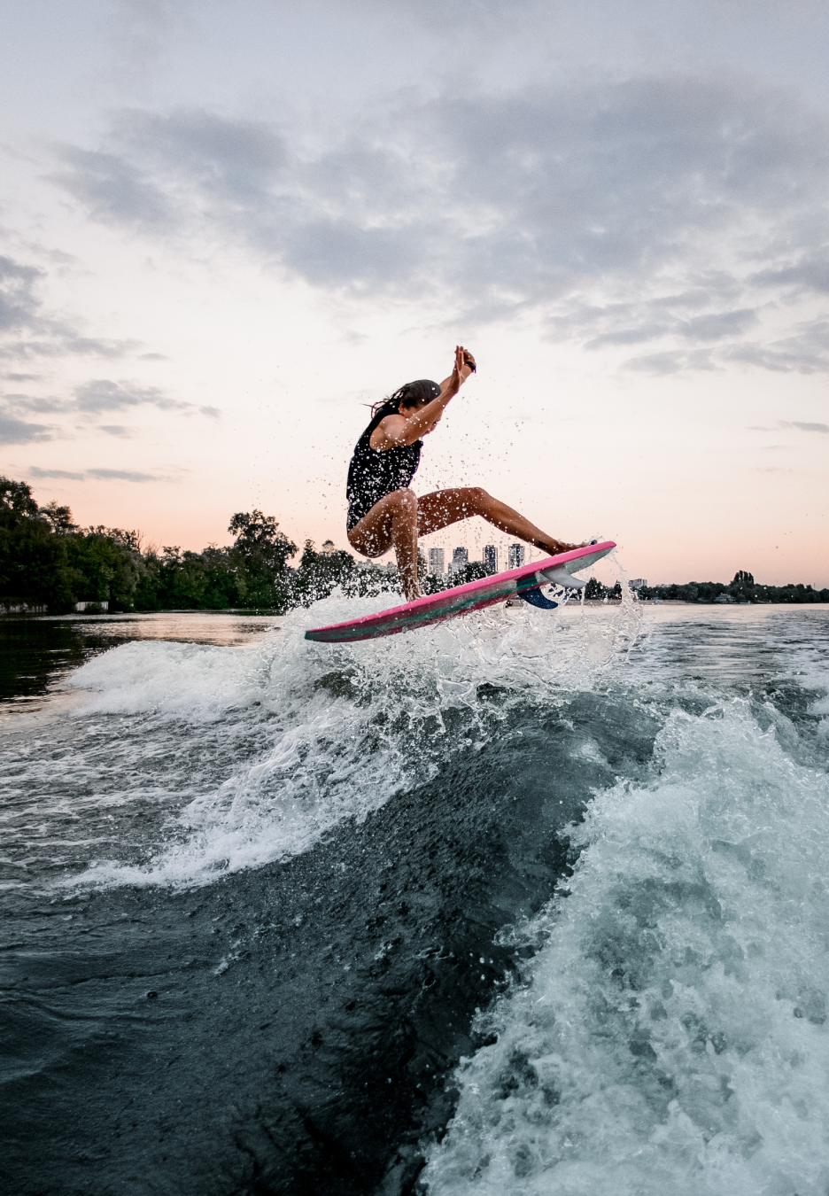 Wakesurfing-Boards-and-supplies